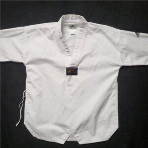 Adidas taekwondo uniform World Taekwondo Foundation